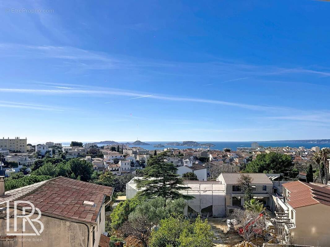 Appartement à MARSEILLE-7E