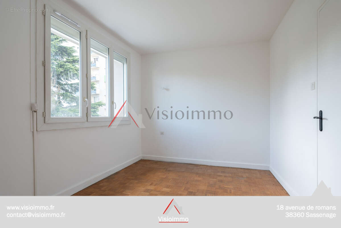 Appartement à SEYSSINET-PARISET