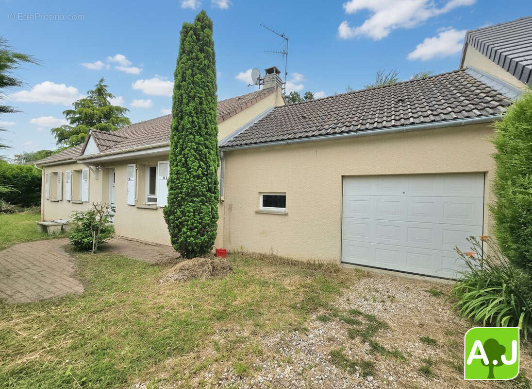 Maison à BREVAL