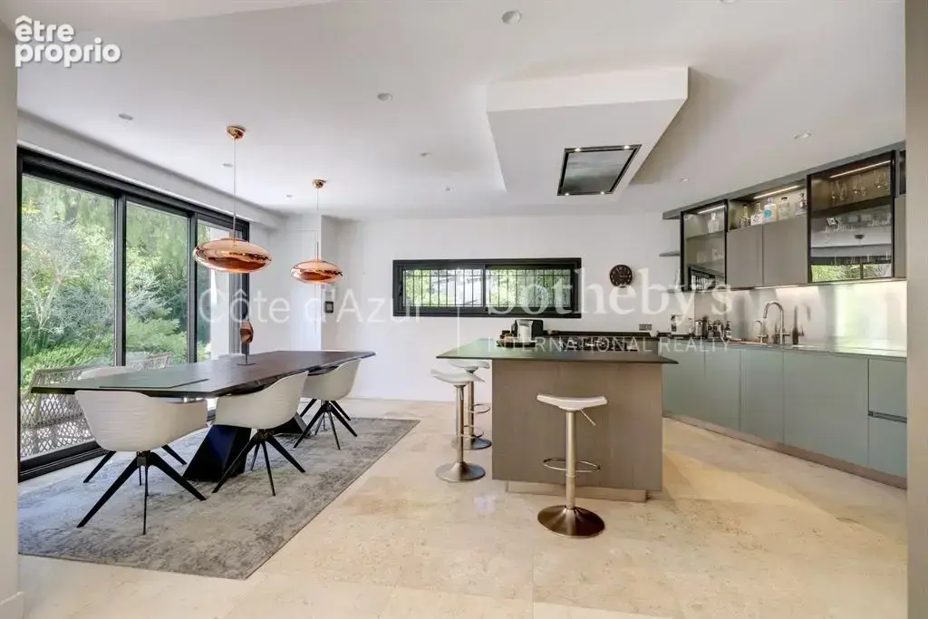 Cannes Californie villa contemporaine rénovée avec piscine chauffée et jardin paysager - photo 6