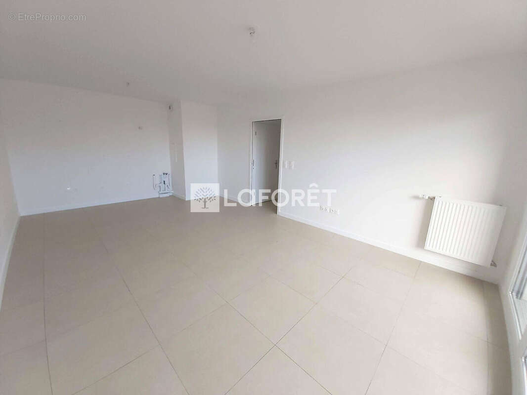 Appartement à VILLEMOMBLE