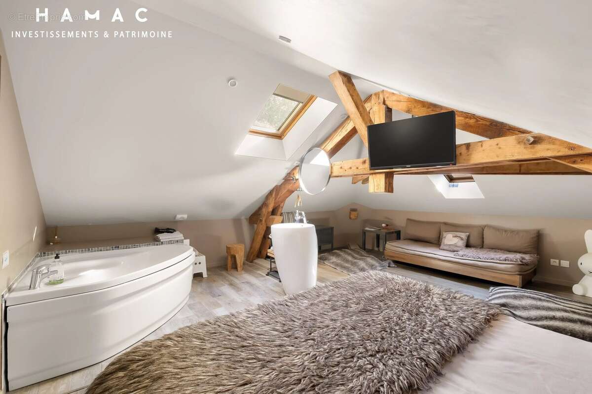 Maison à BULLY