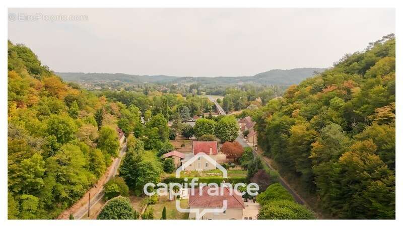 Maison individuelle de 106 m² avec jardin et ruisseau – Roufillac / Carlux - photo 4