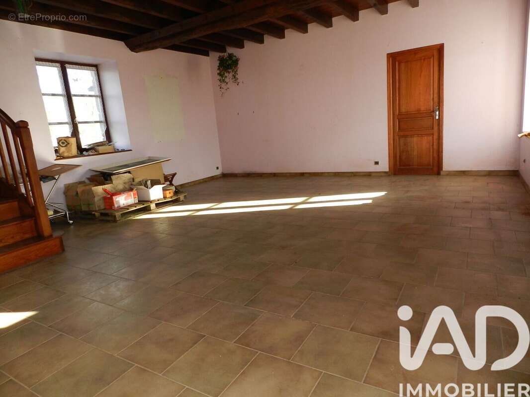 Maison 135 m² à Lassay-Les-Chateaux  - photo 9