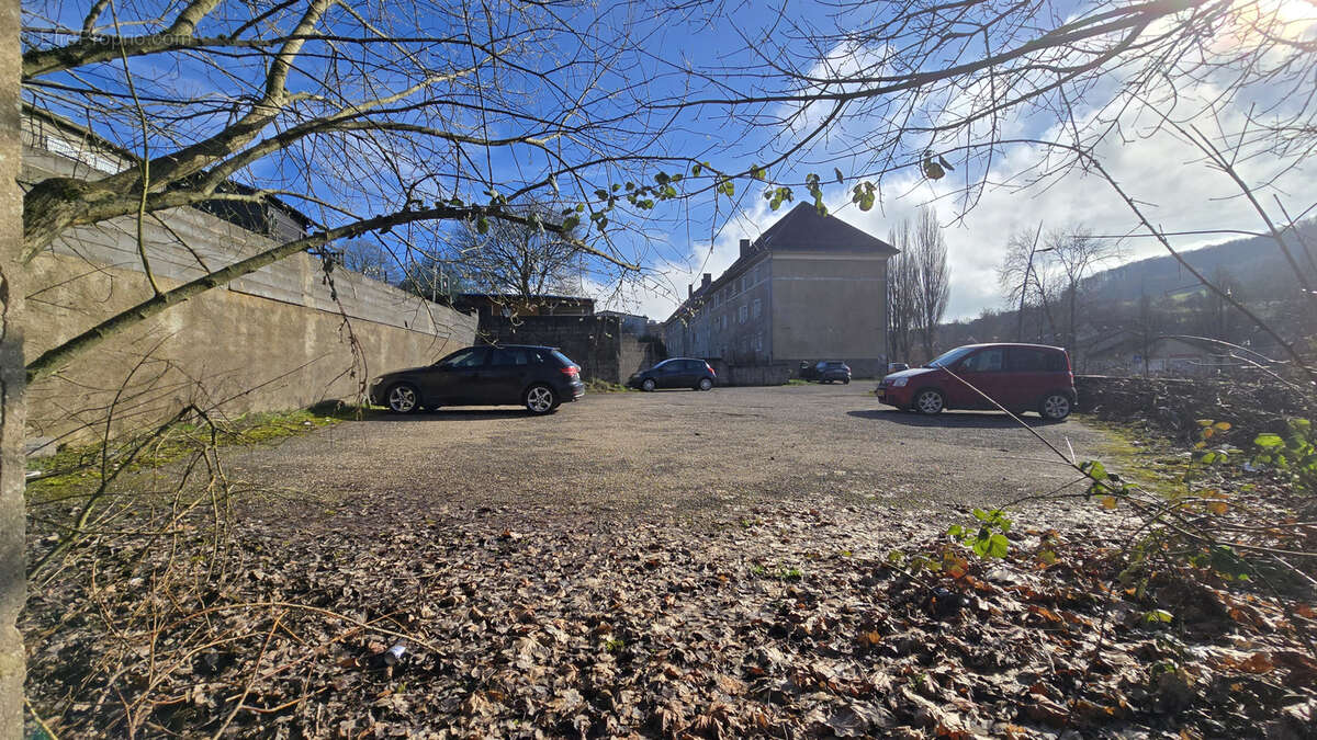 Terrain à VOLMERANGE-LES-MINES