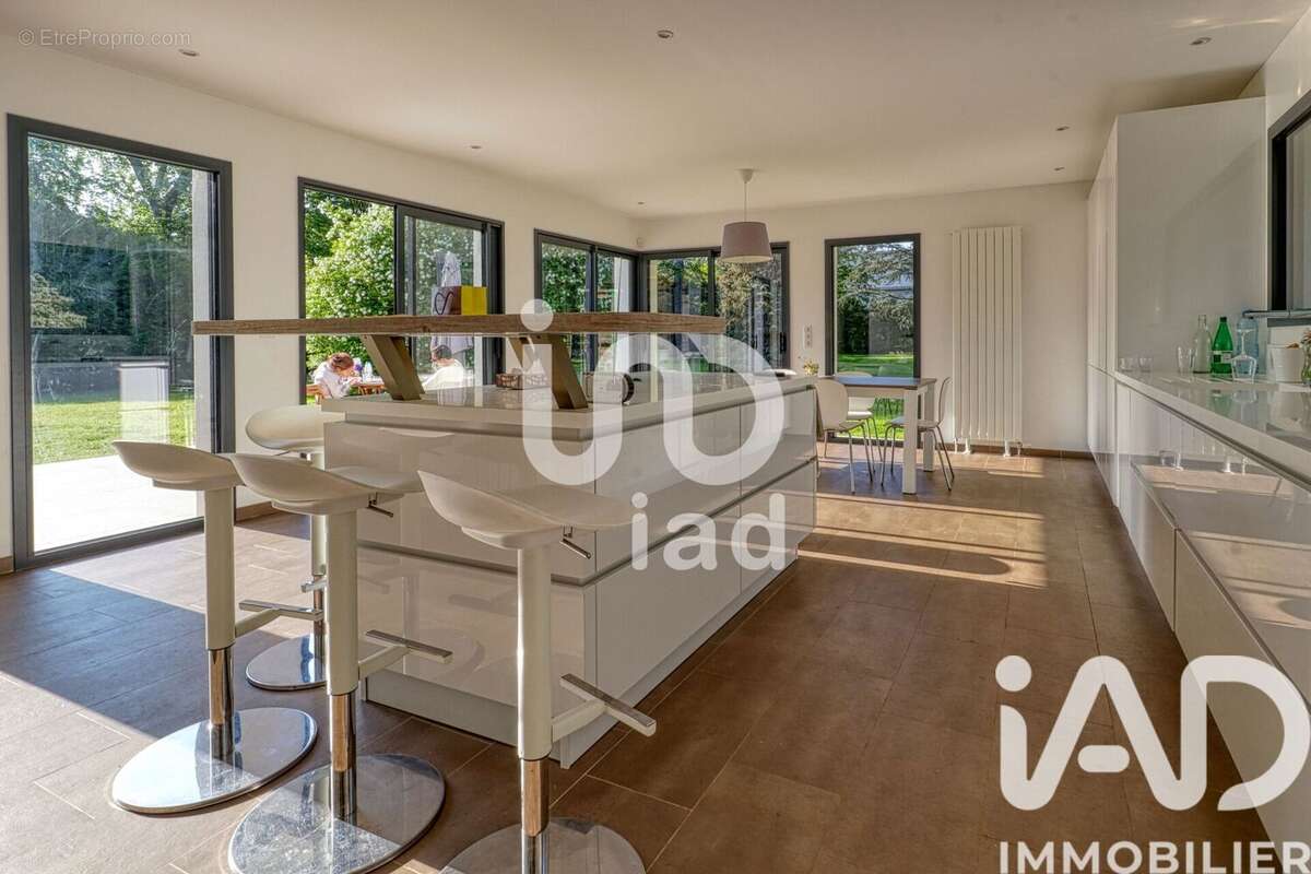 Photo 6 - Maison à BOULLAY-LES-TROUX