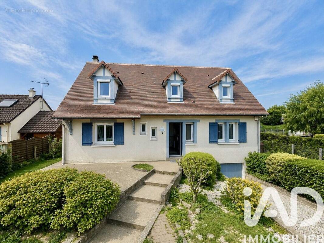 Photo 1 - Maison à ARTENAY