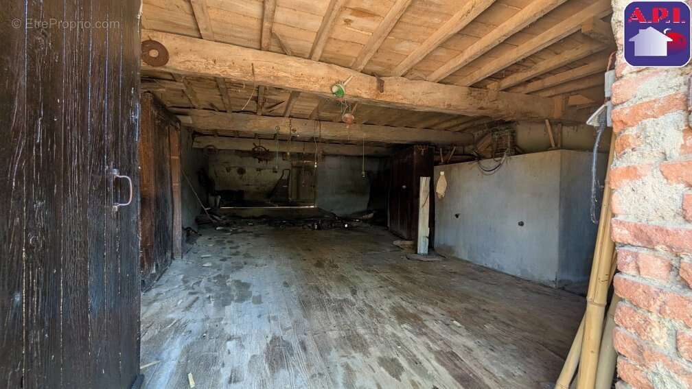 Maison 650 m² à Montgiscard  - photo 5