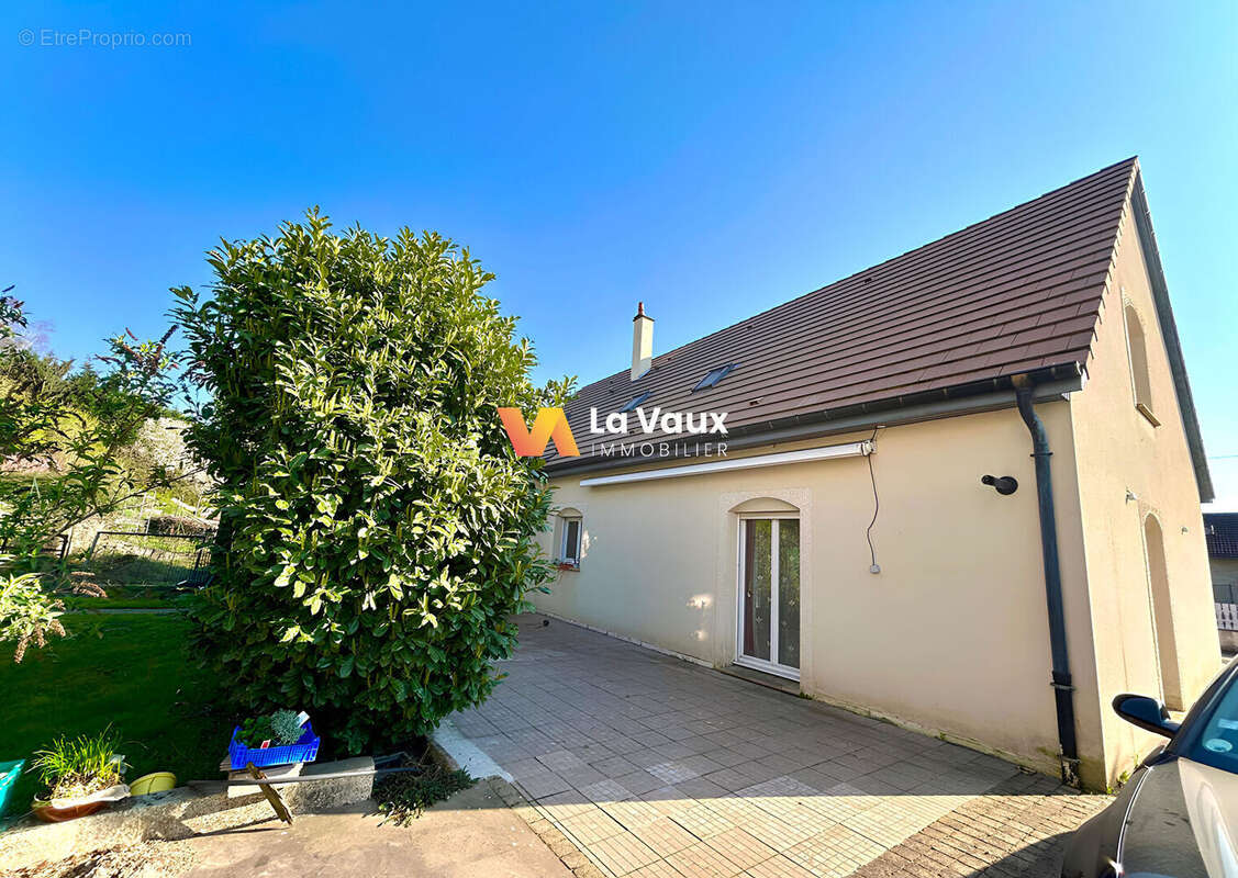 Maison à NEUVES-MAISONS