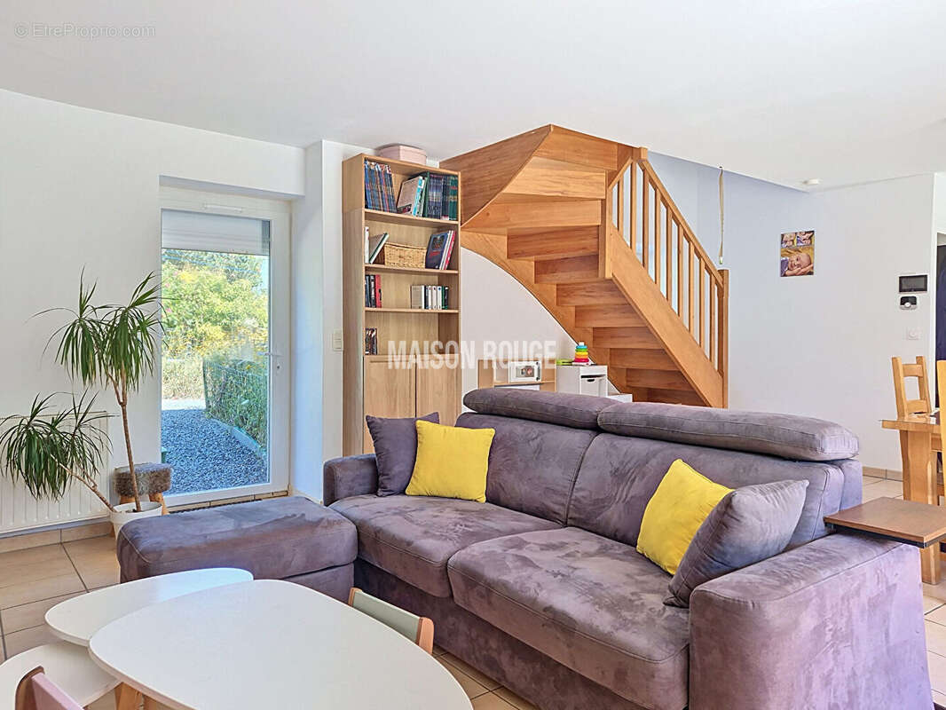 Une maison de caractère à Hillion avec dépendance et jardin - photo 5