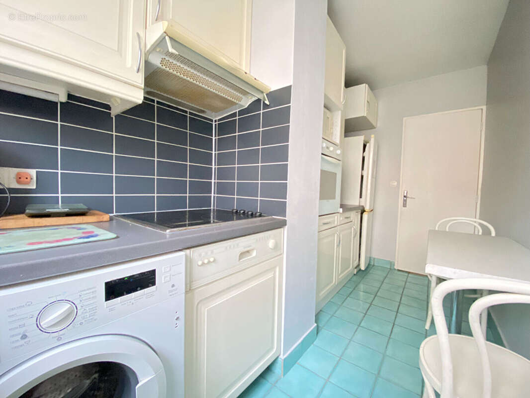 Appartement à PARIS-19E