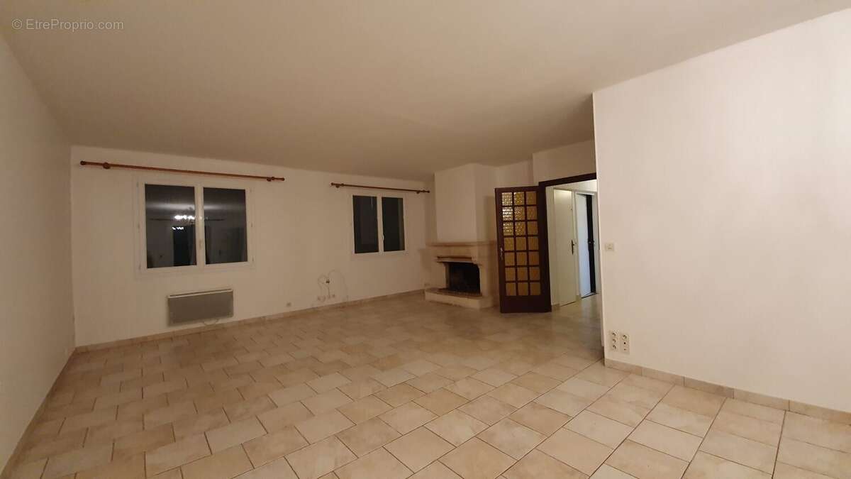 Maison à CHAUVIGNY