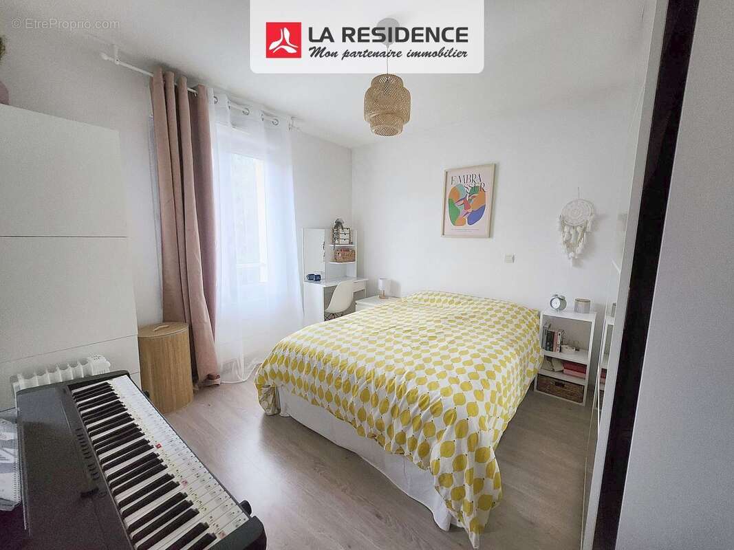 Appartement à LE PLESSIS-BOUCHARD