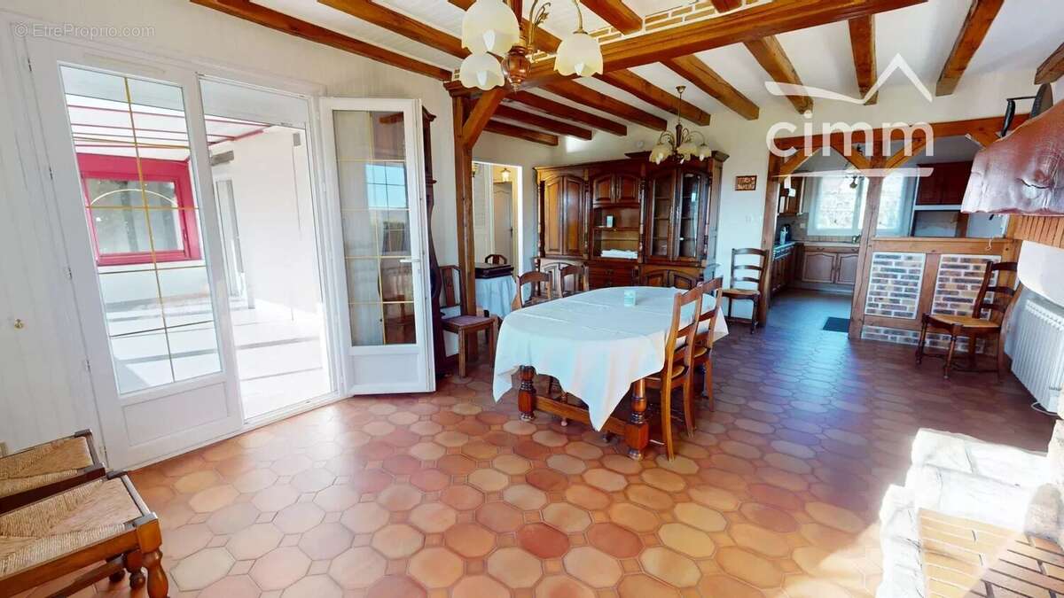 Maison à SAINT-CYR-EN-VAL