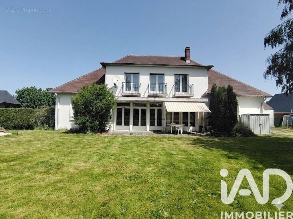 Photo 1 - Maison à BOISSEY-LE-CHATEL