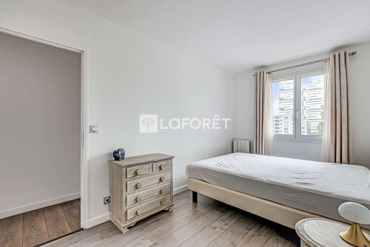 Appartement à PARIS-12E