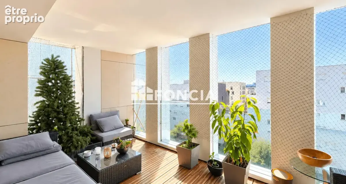 Lyon 2e – confluence  duplex en étages élevés avec loggia, garage et parking - photo 4