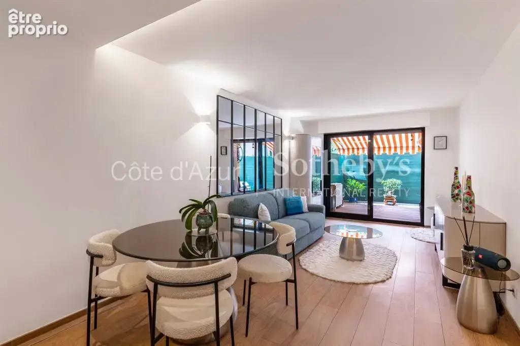 Appartement à BEAULIEU-SUR-MER