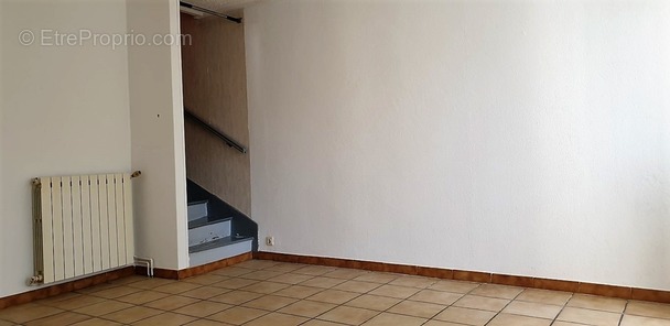 Maison à BREUX-JOUY