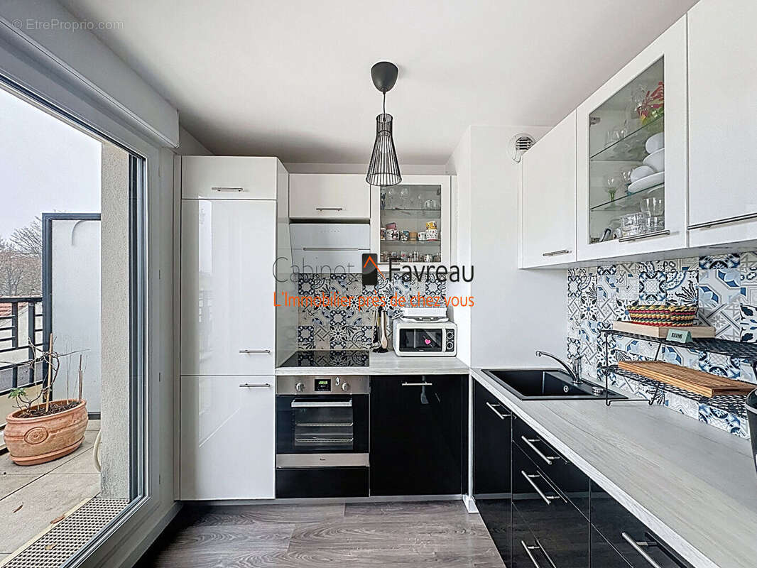 Appartement à THIAIS