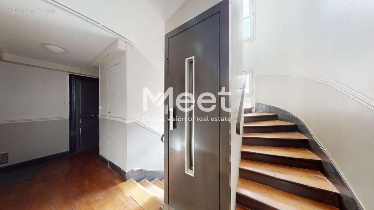Appartement à PARIS-11E