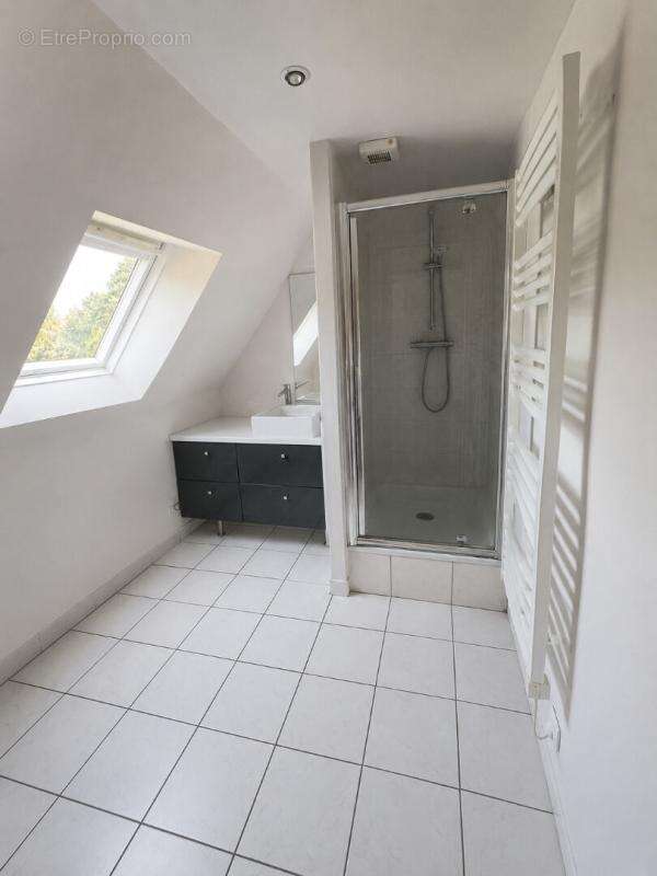 Longère de charme ? Un véritable havre de paix à Saint-Hilaire-sur-Benaize ! 4 pièce(s) 90 m2 - photo 16