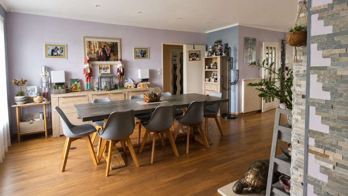 Beynes 78650 Maison individuelle 1 étage 7 chambres Terrain 717500 HAI - photo 4