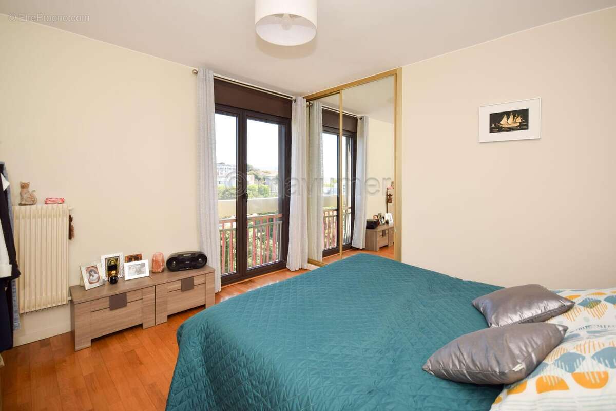 T4/5 en dernier étage Parc DESSUARD 13012 Marseille n°7 - Appartement à MARSEILLE-12E