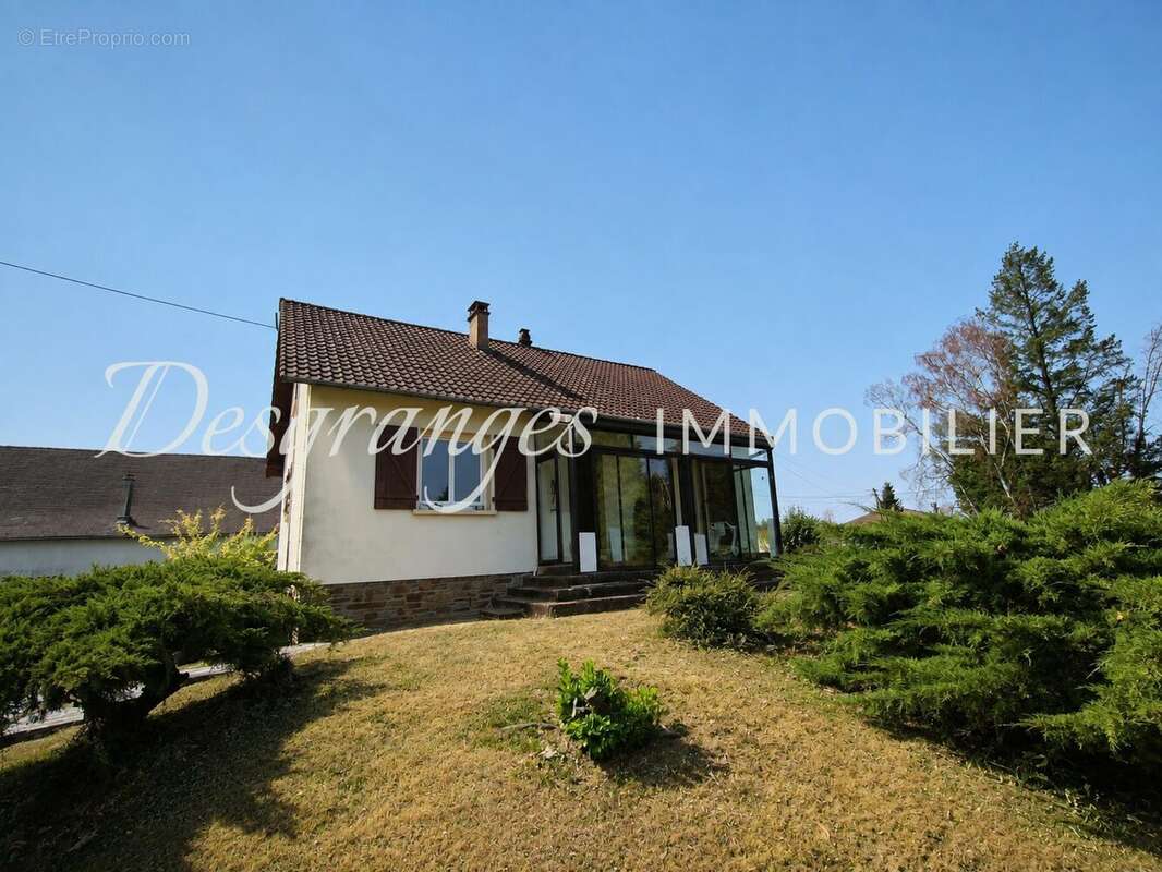 Maison 132 m² à Payzac  - photo 2