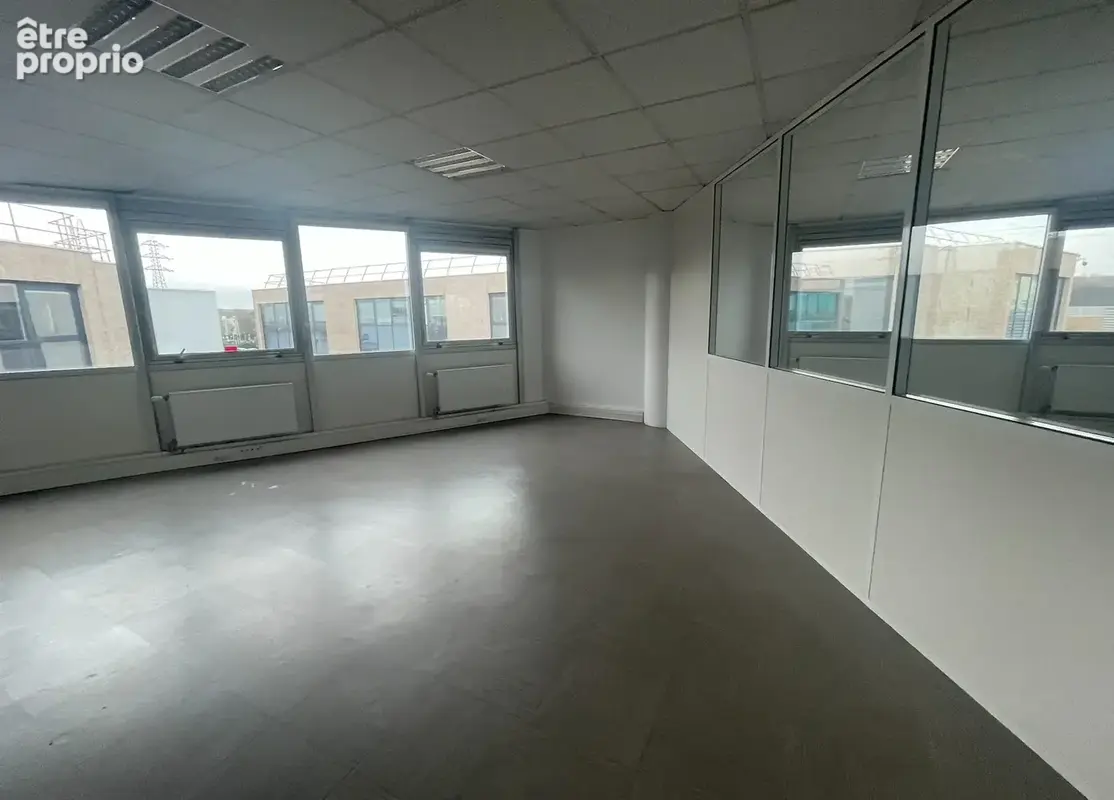 Commerce 302 m² à vendre à Nanterre (92000) - photo 3