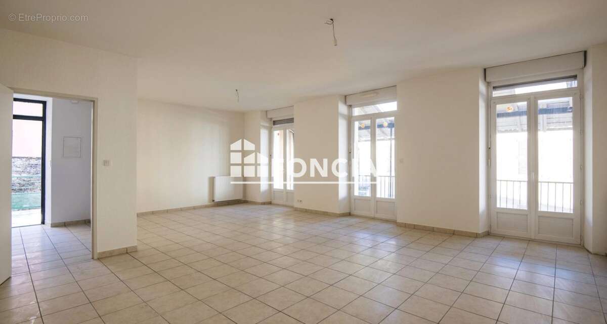 Appartement à AUBIN