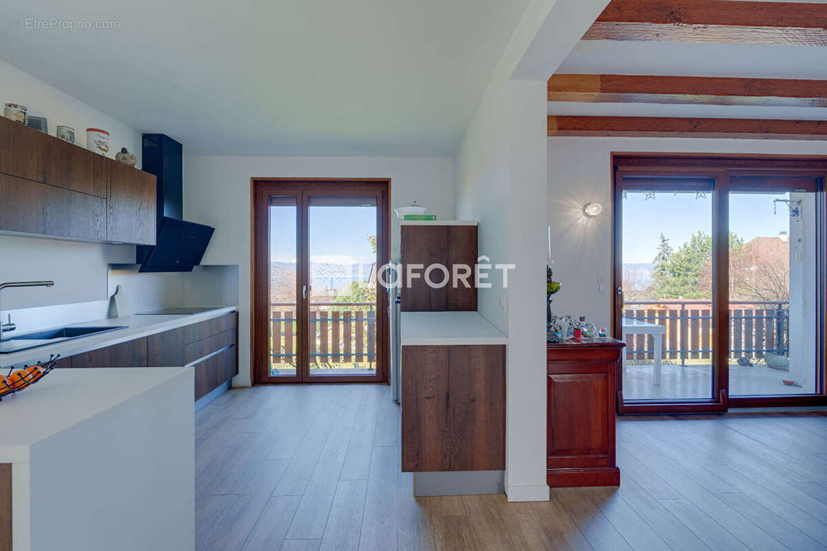 Maison à PUBLIER