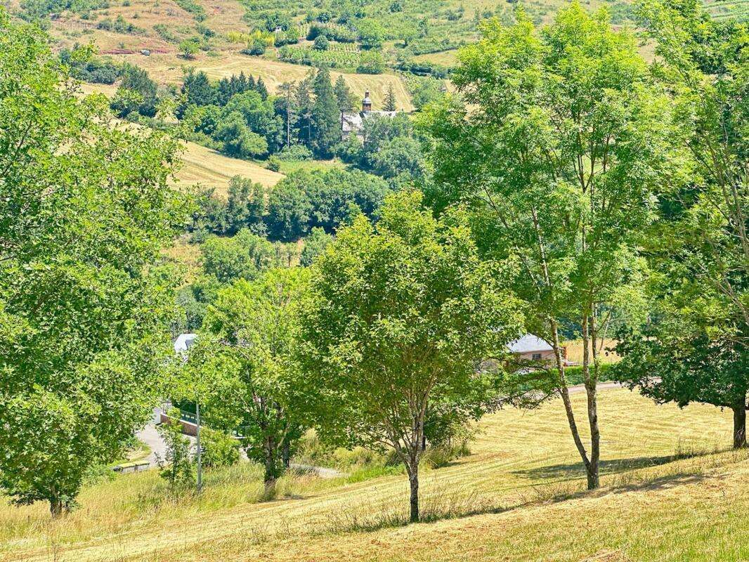 Terrain à MARCILLAC-VALLON