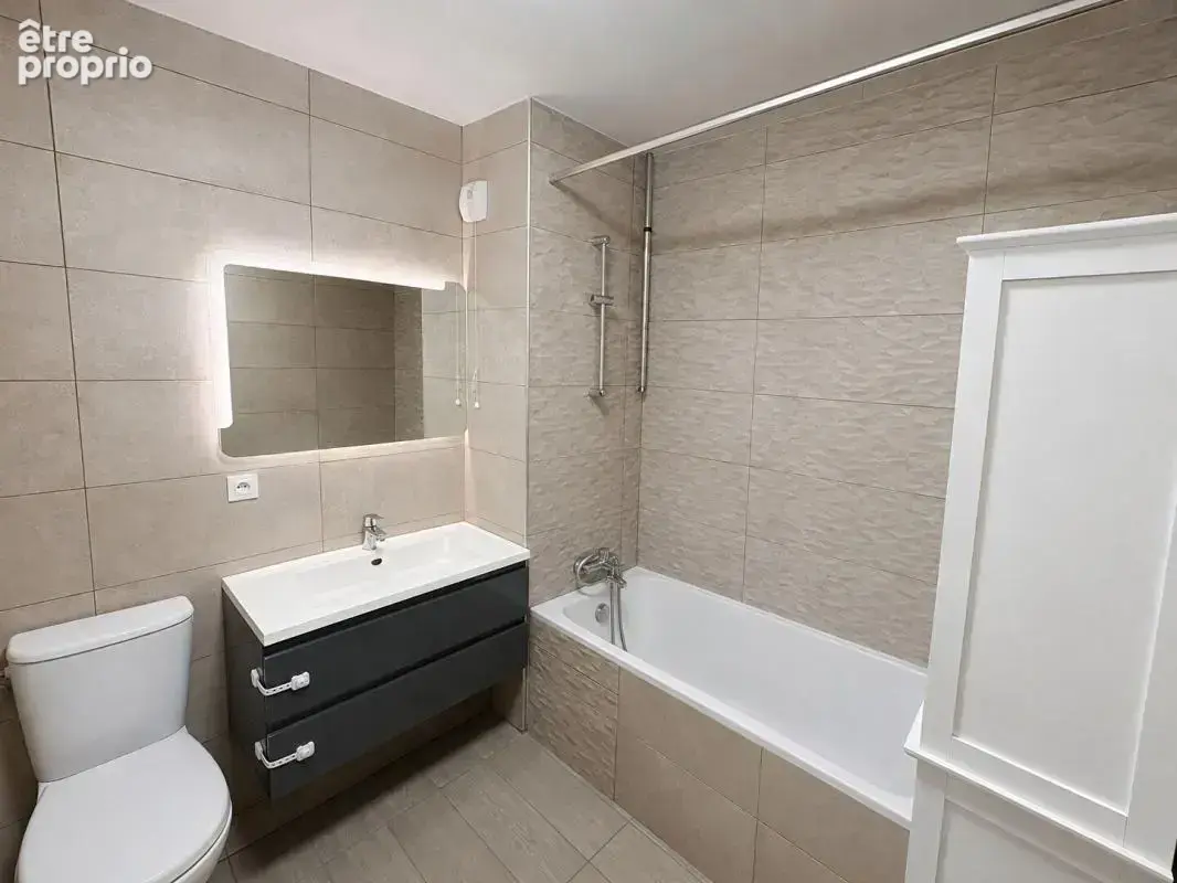 EXCLUSIVITÉ - Appartement d'exception au dernier étage avec terrasse panoramique de 30 m² - Mantes-la-Jolie Centre - photo 9