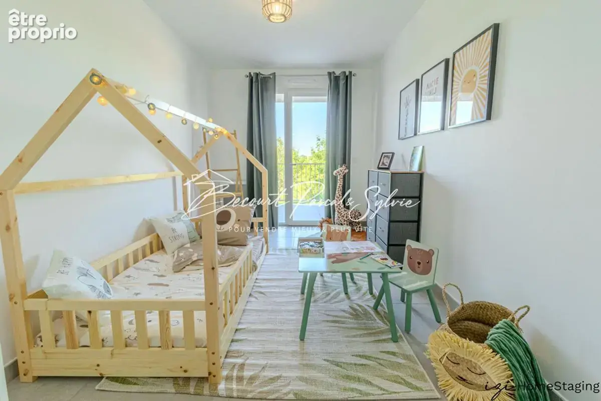 APPARTEMENT T3- 70,46 m² Idéalement situé: 227000  avec terrasse , double garage. Très Grand confort MONTEUX (84170) - photo 9