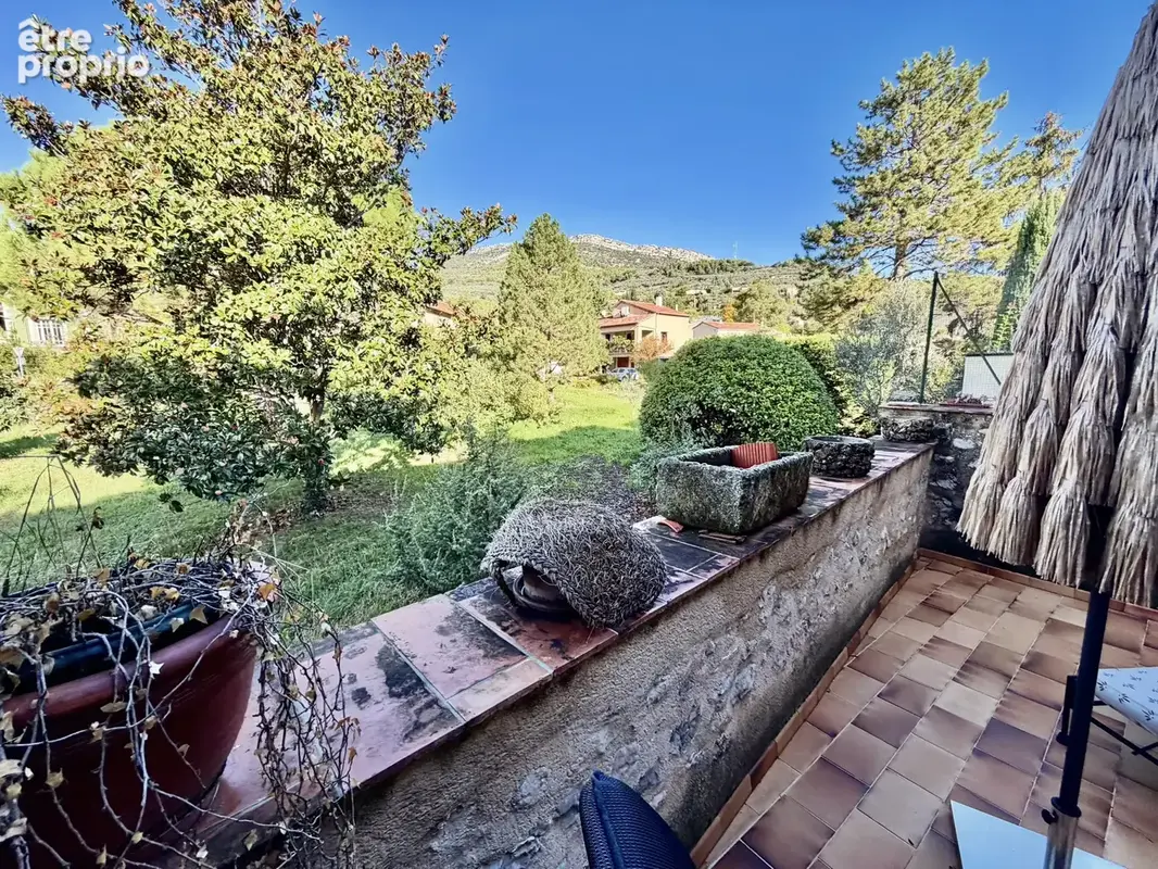 Maison de village avec grand garage et terrasse - photo 8