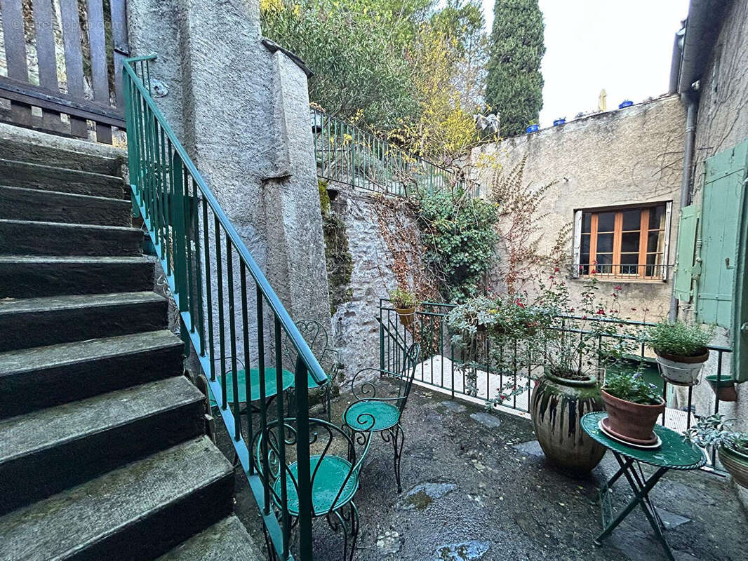 Maison à CAUNES-MINERVOIS