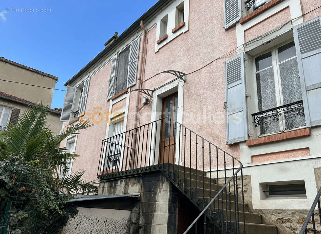 Appartement à VILLENEUVE-SAINT-GEORGES