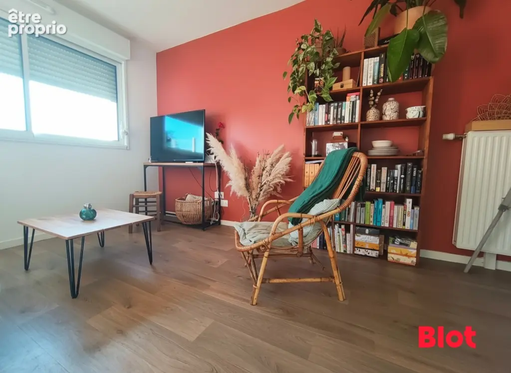 Appartement 2 pièces 48 m² à vendre à Montreuil-Le-Gast (35520) - photo 2