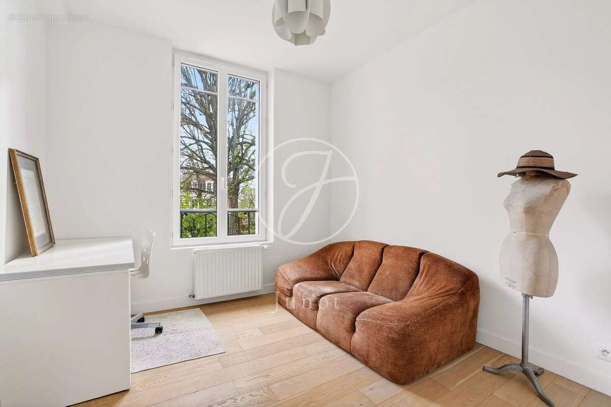 Maison à LE VESINET