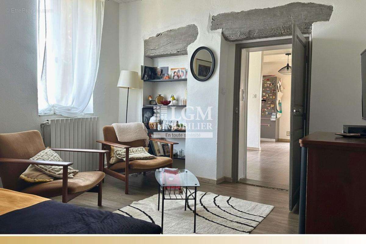 Maison à LA CAPELLE-ET-MASMOLENE