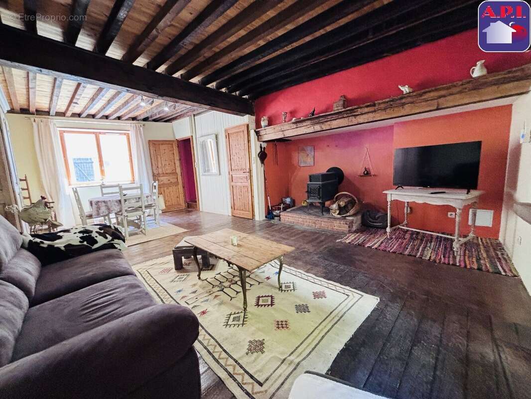 Maison à MERIAL