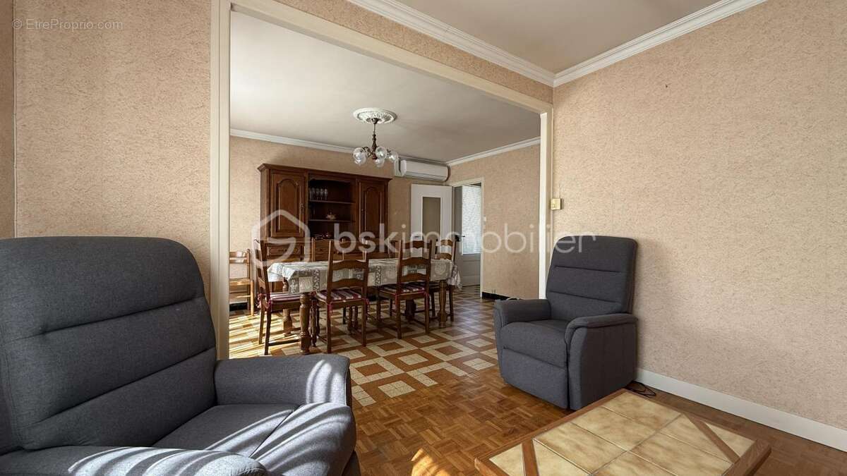 Maison à SAINT-CLEMENT