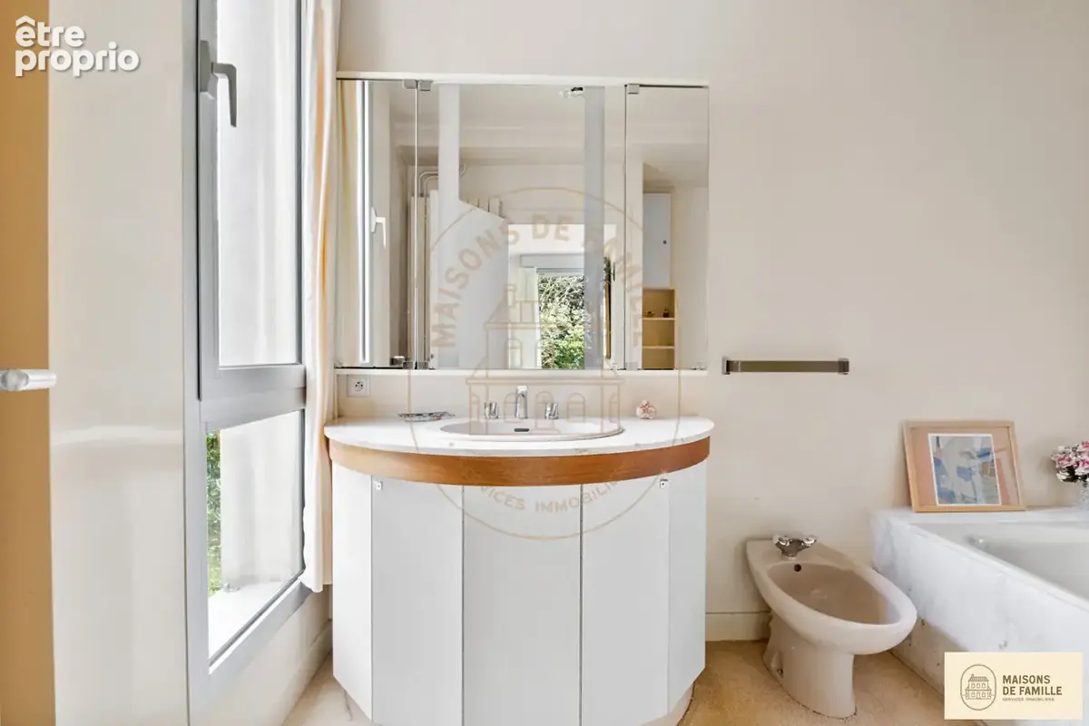 Zaha - Maison d'architecte à vendre au Hameau de la Jonchère à Rueil-Malmaison - photo 23