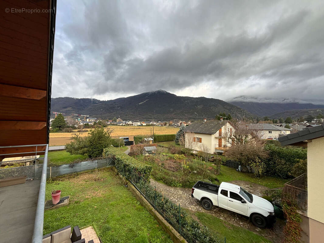 Maison à CHALLES-LES-EAUX