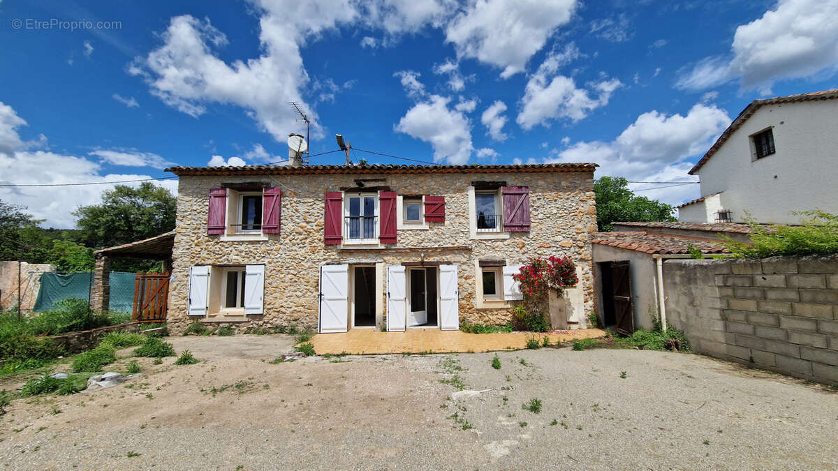 Maison à LORGUES