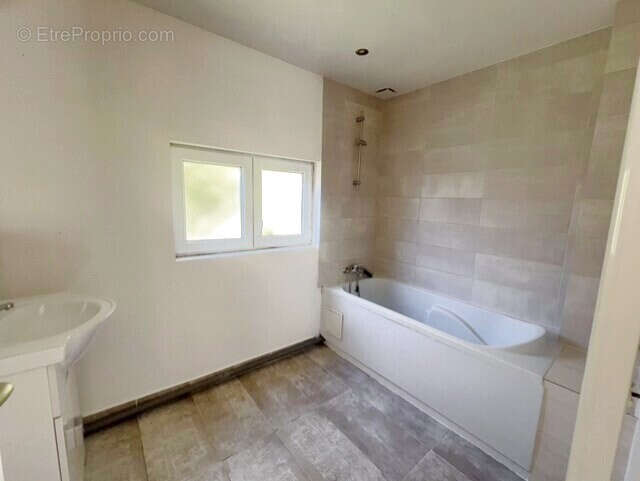 Maison a vendre - CHELLES - centre ville -Secteur Sud - photo 11