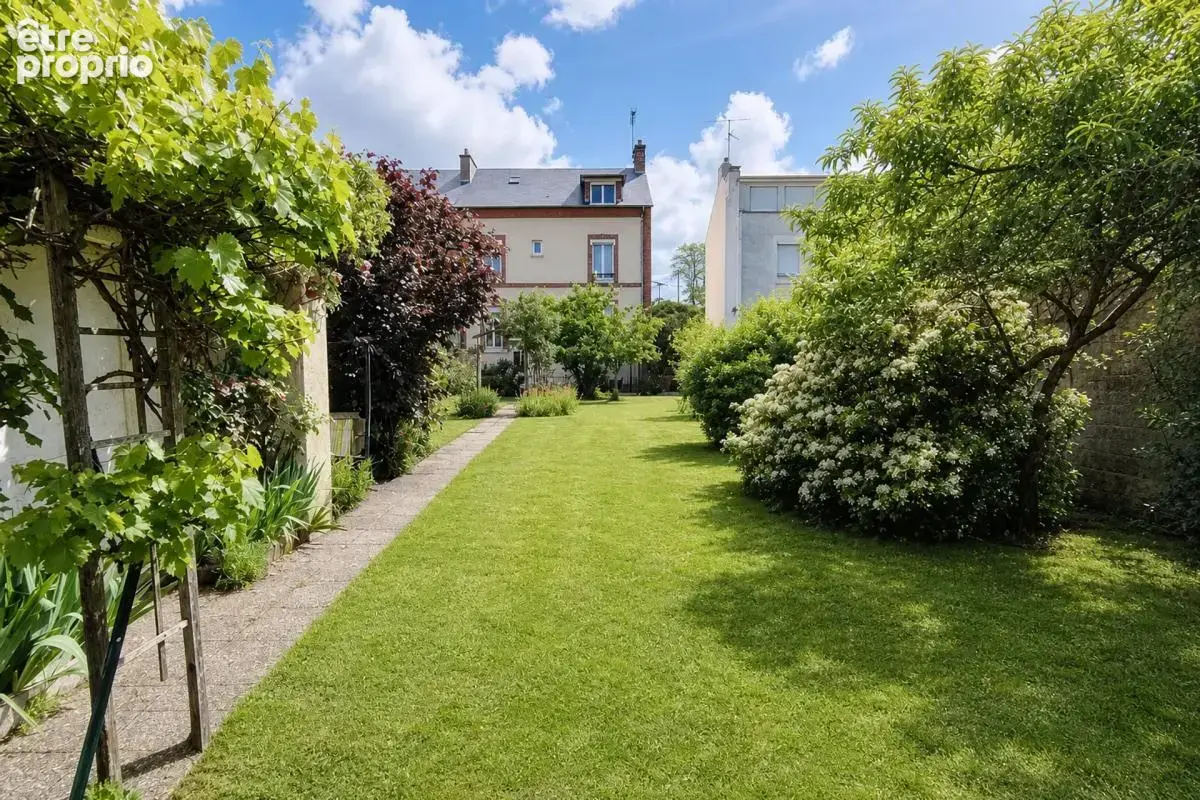 Maison de 9 pièces, 173 m², Saint-Pierre-lès-Nemours - photo 2