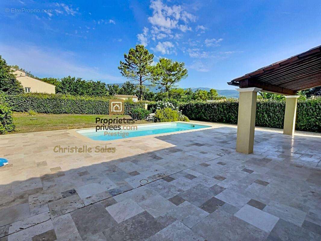 Villa  4 pièce(s) de plain-pied 135 m2 AVEC GARAGE ET PISCINE - photo 2
