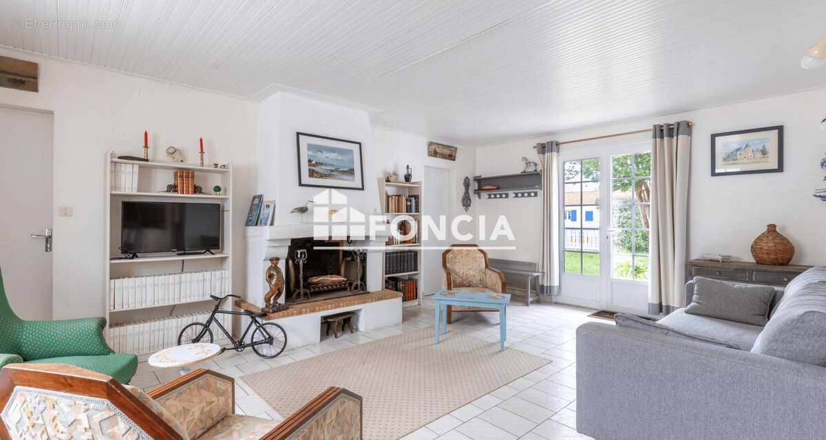 Maison à L&#039;EPINE